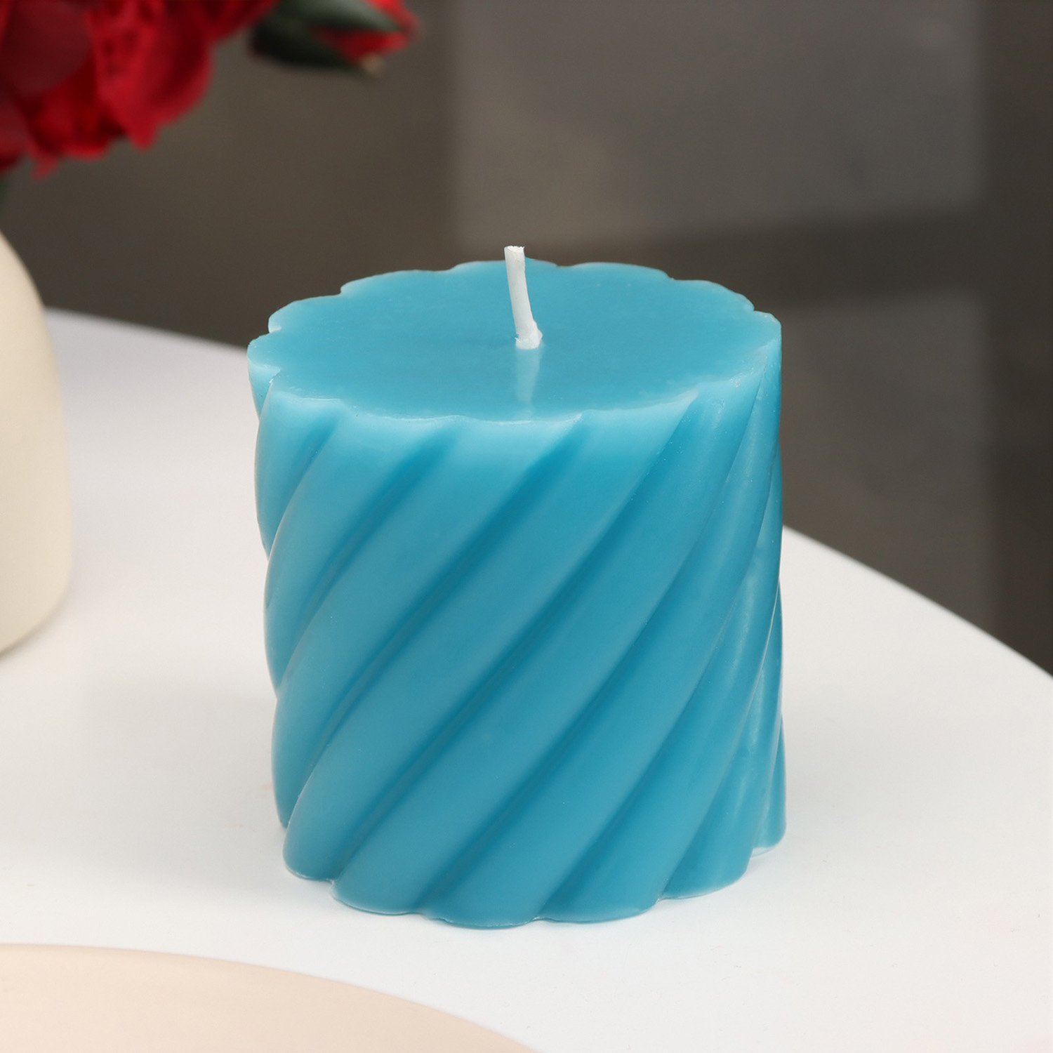 Свеча-цилиндр ароматическая витая "Черника", 7,5х7,5 см   9667635