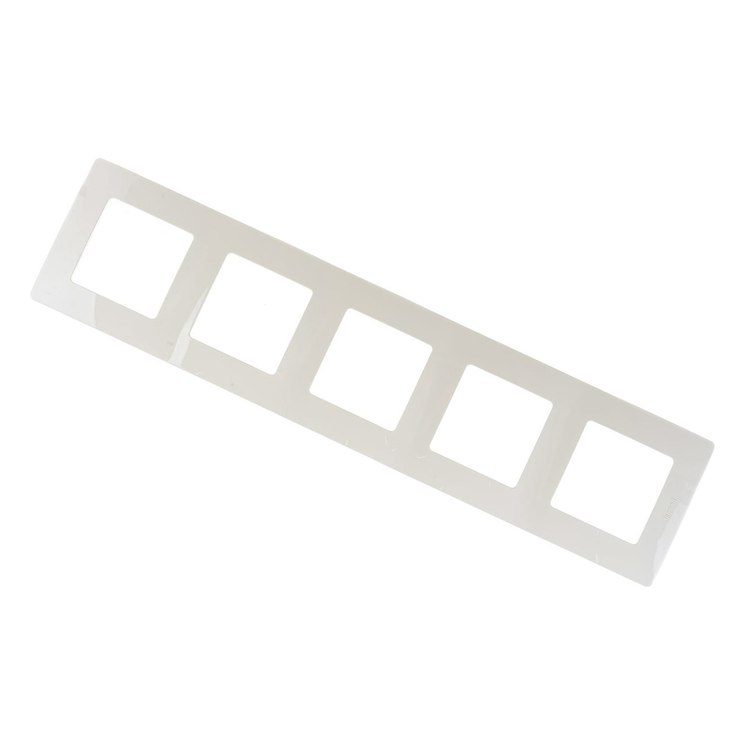 Рамка 5-м Etika сл. кость Leg 672515