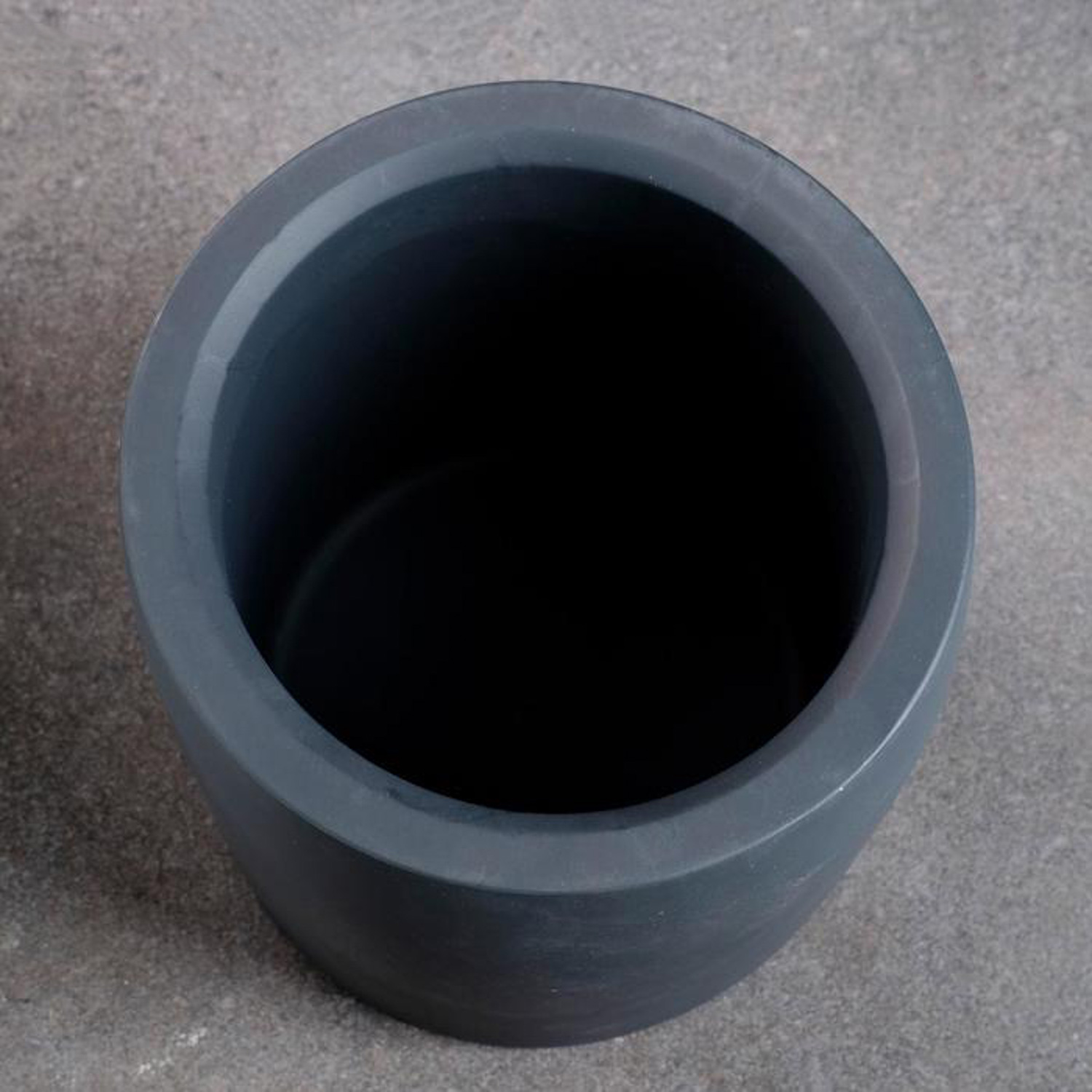 Кашпо гипсовое "Эко" 0,75л d верха 120мм h110мм Антрацит ("VipSet") *5