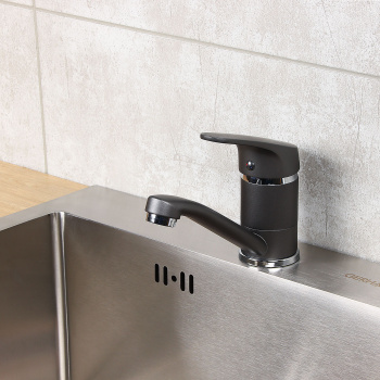 Смеситель для кухни Potato P45277-19 короткий излив (черный графит) *1/10