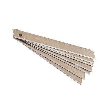 Лезвия сменные сегментированные  9мм (10шт) толщина 0,5мм (2702002) T4P *20