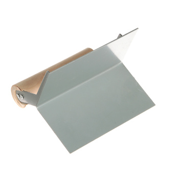 Кельма стальная для внешних углов PQTools, деревянная ручка