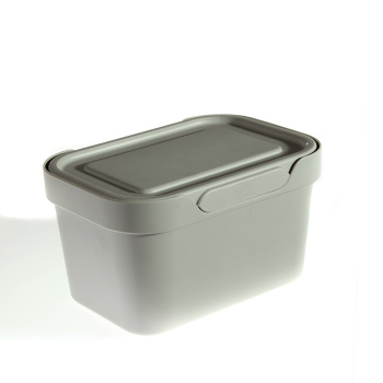 Контейнер д/хранения пластм. "Luxe" 1,9л 189х132х110мм св.Серый арт.433233430 ("Бытпласт")*1/20